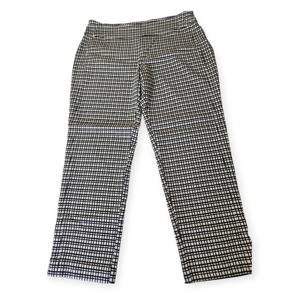 Cato Casual Career Black & White Plaid Pull On Cropped Pants Size 16